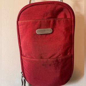 Red and Orange Baggallini